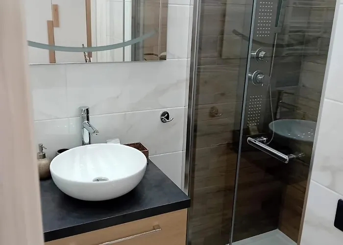 Miraville فندق مبيت وإفطار 3*